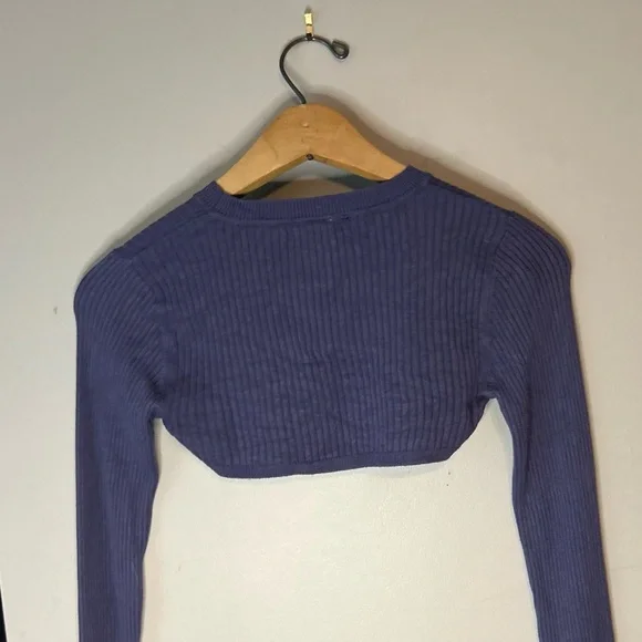 ✌️4/$20✌️ Dynamite knit shrug sweater - Picture 8 of 12